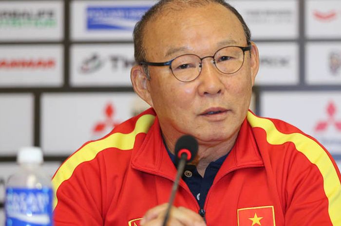 Pelatih Timnas Vietnam, Park Hang-seo, dalam konferensi pers menjelang tampil di Piala AFF 2022.