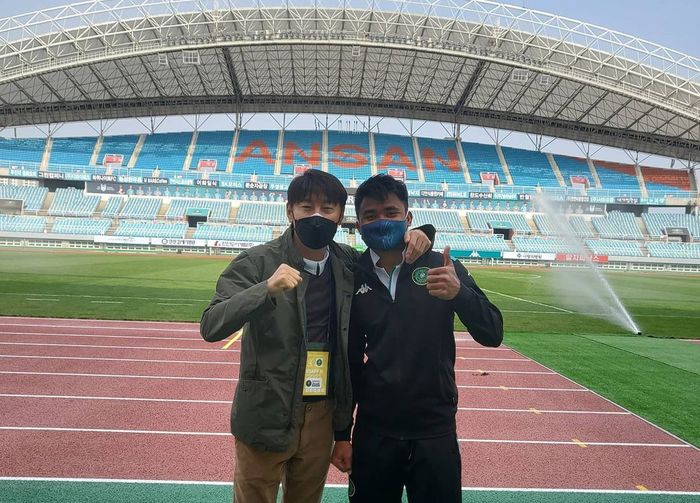 Shin Tae-yong bersama Asnawi Mangkualam