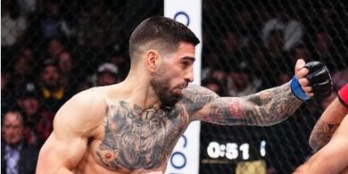 Islam Makhachev Tak Bisa Menghindar? Ilia Topuria Tetap Ngotot meski Ditolak