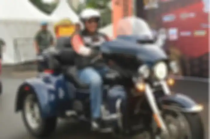 Ketua MPR RI Bambang Soesatyo mengaku memproduksi ventilator diyakini dapat membuat roda industri otomotif di Indonesia tetap berjalan.