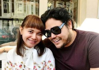 Baru Tahu Artinya Cinta Sejak Mengenal Rossa, Ivan Gunawan Ngaku Sempat Pacaran Jarak Jauh dengan sang Diva hingga Susah Payah Berkirim Surat Moskow-Jakarta: Dialah Cinta Pertamaku...
