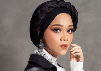 Pinjam Peluk, Lagu Baru Agseisa yang Kisahkan Perpisahan yang Menyakitkan