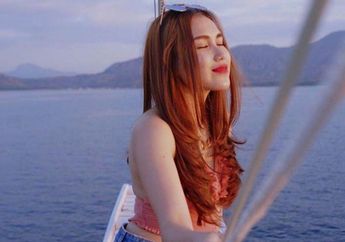 Bukan Didi Riyadi Atau Shaheer Sheikh, Ternyata Pria Inilah yang Selalu Setia Temani Ayu Ting Ting Saat Malam Hari Tak Bisa Tidur, Miliki Hubungan Spesial?