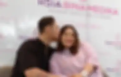 Bahagia Jadi Orang Tua, Krisjiana dan Siti Badriah Sempat Syok Saat Tahu Wajah Anak Pertamanya, Pasangan Ini Justru Sebut Sang Putri Mirip Sosok Ini: Matanya Rada Sipit