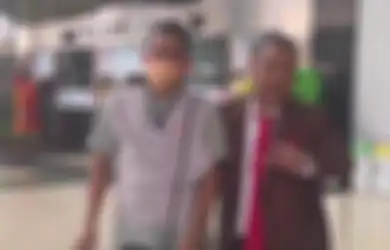 Dompet Hotman Paris Berisi Rp 70 Juta Nyaris Melayang, Ini Sosok Cleaning Service yang Berhasil Temukan, Sang Pengacara: Manusia Jujur