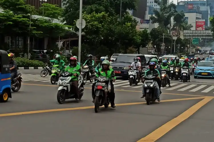 Pemotor Makin Banyak, Pengamat Sebut Tarif Angkutan Umum Lebih Mahal, Kemenhub Langsung Bereaksi