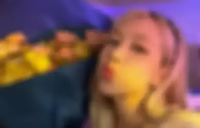 Seolah Kena Karma, Rose 'BLACKPINK' Diusik Hantu Saat Sedang Live?