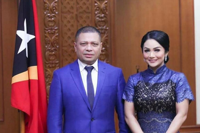 Raul Lemos dan Krisdayanti