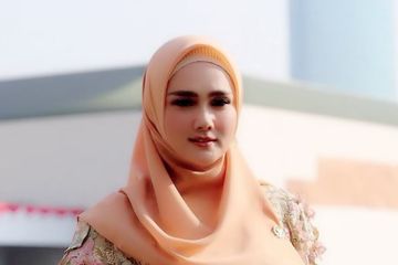 Baru 2 Hari Duduk di Kursi DPR RI, Mulan Jameela Digugat Sebesar 10 Miliar!