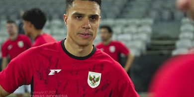 Cuma Keluar ke Lapangan Ditonton 40 Ribu Suporter, Joey Pelupessy: Berasa Artis!