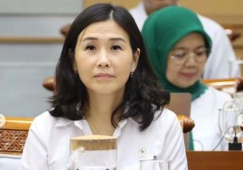 Veronica Tan Tampil Cantik saat Hadiri Upacara HUT ke-80 RI di Istana Negara Pakai Busana Adat Alor, Puput Nastiti Devi Kebanting?