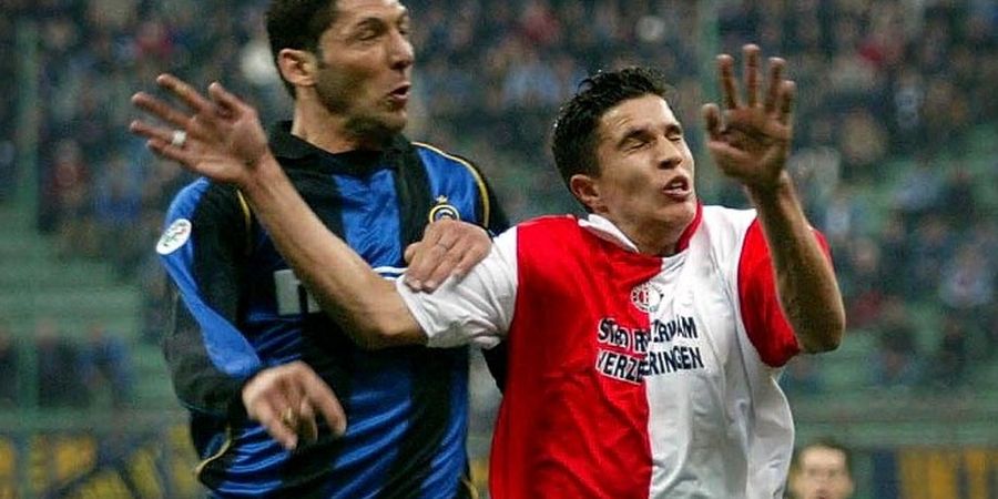 Feyenoord Sambut Inter Milan di Liga Champions, Van Persie Kenang Duel Versus Ronaldo 25 Tahun Silam