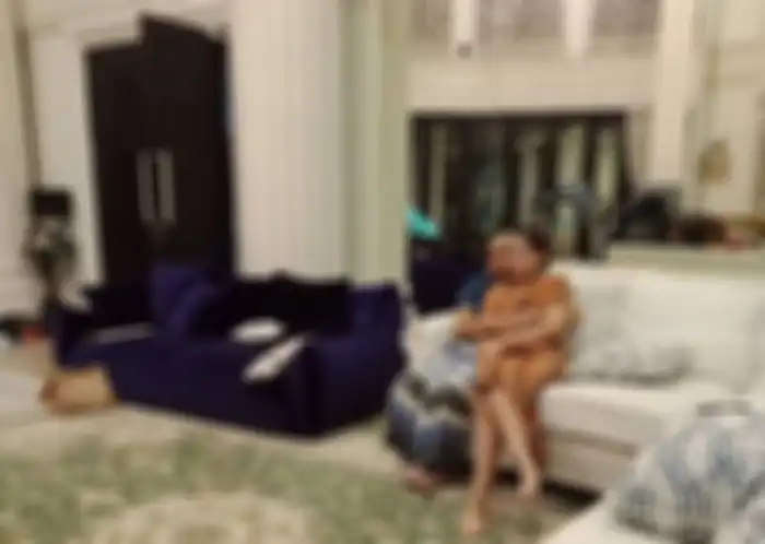 Ruang keluarga di rumah Anang dan Ashanty