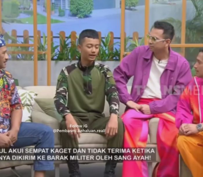 Siswa yang dikirim Gubernur Jawa Barat, Dedi Mulyadi ke barak TNI ungkap kesaksian mengejutkan usai jalani pendidikan ala militer. 