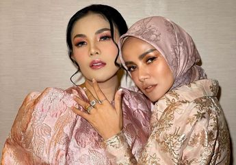 Kini Saling Adu Sindir, Intip Adu Gaya Olla Ramlan dan Nindy Ayunda Saat Kenakan Tas Mewah Puluhan Juta yang Sama!