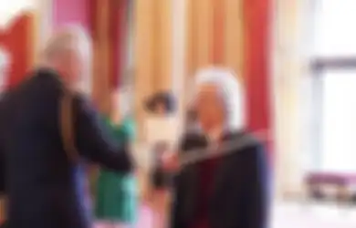 Gitaris Queen Brian May Dapat Gelar Kebangsawanan dari Raja Charles