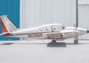 Tragis, Pesawat yang Ditumpangi Jatuh di Halaman Belakang Rumah Orang, Pilot dan Anaknya yang Masih 9 Bulan Tewas Seketika