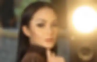 Ngaku Pernah Jalani Operasi Plastik, Begini Penampilan Krisdayanti Saat Bangun Tidur Tanpa Balutan Make Up dengan Kantung Mata Menghitam hingga Lakukan Hal Ini