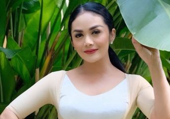 Sambangi Rumah KD yang Lagi Ultah, Rombongan Wartawan Ketiban Rejeki Nomplok, Diajak Istri Raul Lemos Lakukan Hal Ini