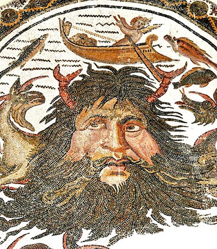 Pontus adalah dewa laut, salah satu dari Protogenoi atau dewa yang lahir pertama. 