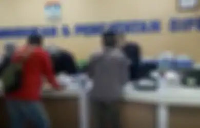 Kakek hingga Cucu Lahir Tanggal 1 Juli, Foto KK Langsung Viral Hingga Buat Dukcapil Buka Suara: Banyak yang Seperti Itu...