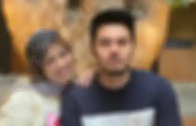 Kini Makin Pede Pamer Penampilannya, Elly Sugigi Bongkar Biaya Tak Terduga Untuk Rapikan Giginya