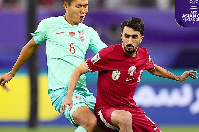 Suasana pertandingan antara Qatar vs China di laga terakhir Grup A Piala Asia 2023, di Stadion Internasional Khalifa, Doha, Qatar, Senin (22/1/2024)