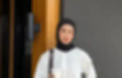 Pakai 5 Warna Hijab Ini Kalau Mau Wajah Kelihatan Lebih Cerah
