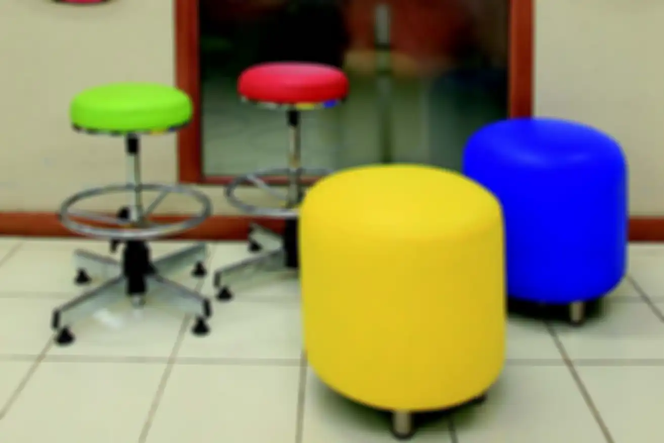 Warna dan motifnya makin beragam.