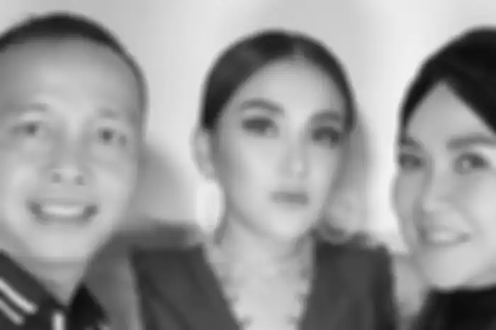 Abdul Rozak, Ayu Ting Ting, dan Umi Kalsum.