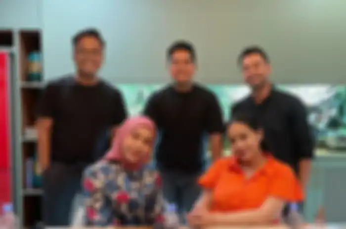 Foto Kaesang di rumah Raffi Ahmad itu langsung ramai dibahas banyak netizen. Bahkan, ada yang membongkar dosa Nadya Arifta.