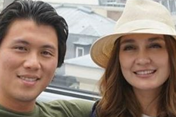 Reino Barack dan Luna Maya.