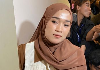 4 Tahun Menjanda, Ririe Fairus Pamer Pakai Baju Pengantin, Mantan Ayus Sabyan Akhirnya Nikah?