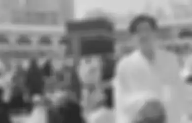 Selama Ini Dikira Gara-gara Ingin Nikahi Cut Meyriska, Ternyata Ini Alasan Roger Danuarta Pindah Agama, Rela 2 Kali Jadi Mualaf Lantaran Tak Bisa Lakukan Hal Ini