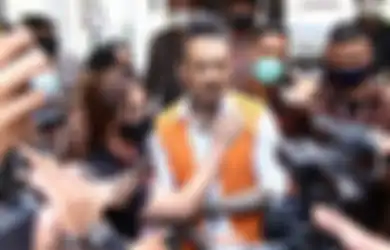 Kecurigaannya Memuncak, Nora Alexandra Pertanyakan Alasan Pihak yang Bersikukuh Ingin Penjarakan Jerinx: Apa Harus Dibungkam Agar Tak Ada Lagi yang Mempertanyakan?