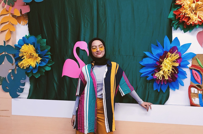 Outfit hijab anti mainstream untuk hangout