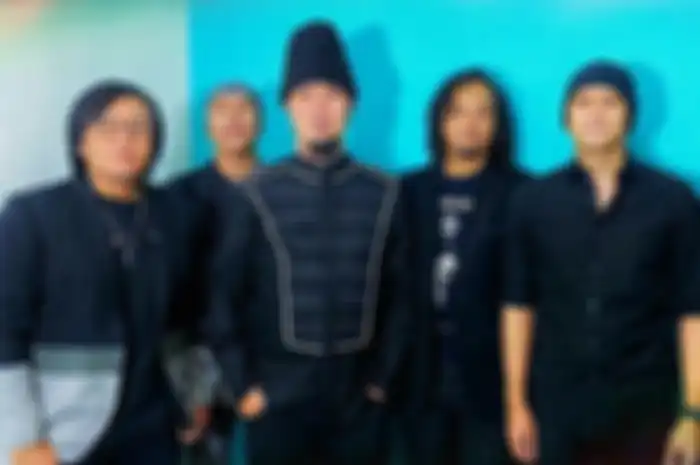 Ahmad Dhani bilang Ari Lasso dan Andra Ramadhan juga penggemar band Queen.