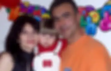 Memilih untuk 'Menemani' Anaknya yang Meninggal karena Kanker, Pasangan Ini Tulis Pesan yang Begitu Menyayat Hati, Rasa Dukanya Teramat Dalam