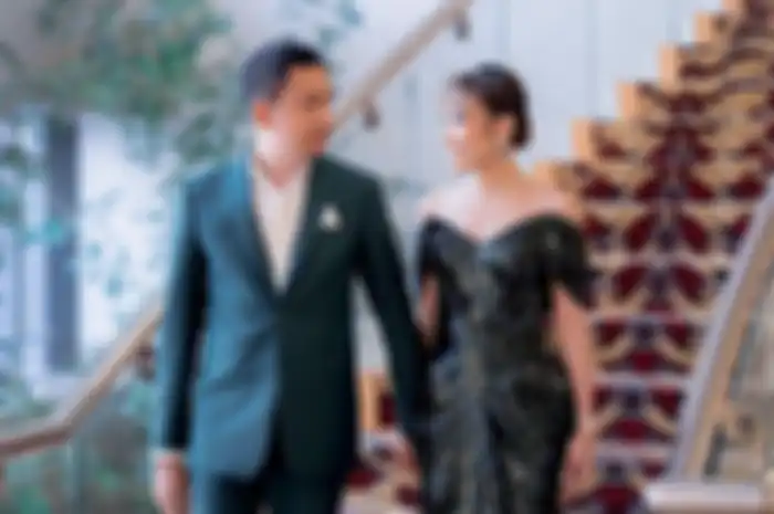 Ayu Dewi dan Regi Datau