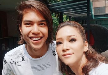 'Bulu Ketie El Meresahkan' Intip Foto El Rumi Umbar Ketiak Berbulunya Saat Mengangkat Tangan yang Bikin Riuh Netizen se-Indonesia Usai Dipost Dul Jaelani!