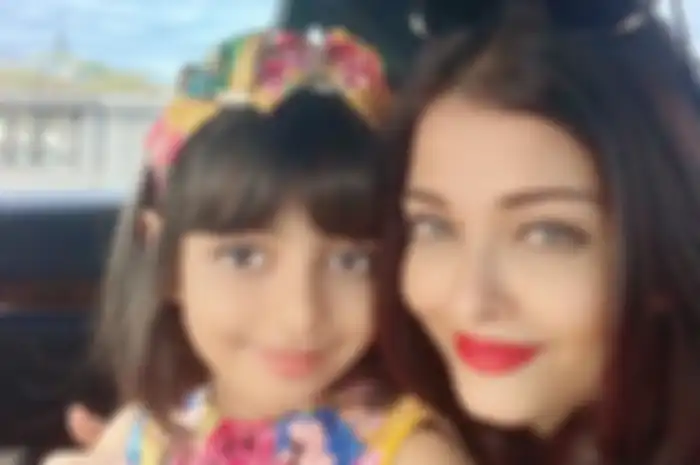 Aishwarya Rai dan putrinya, Aaradhya Bachchan