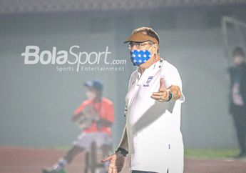 Jelang Saling Sikut di Pekan ke-30 Liga 1, Pelatih Persib Puji Mesin Gol Arema FC
