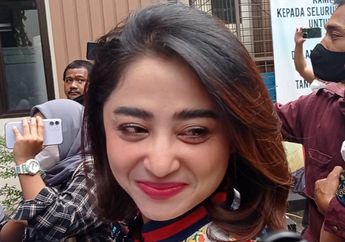 'Aku Nggak Bisa Ubah Takdir', Dewi Perssik Jadi Janda 3 Kali Pasca Resmi Cerai dari Angga Wijaya