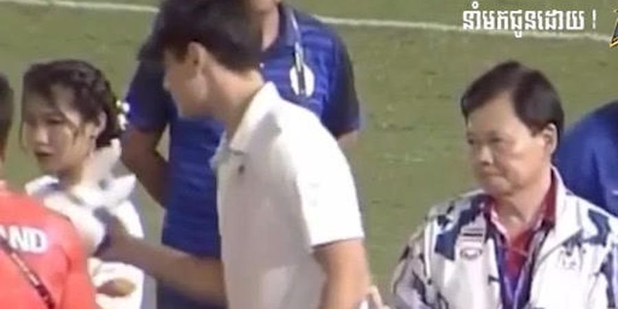 Si Paling Kontroversi, Jonathan Khemdee Sempat Minta Wasit Diganti Agar Thailand Menang