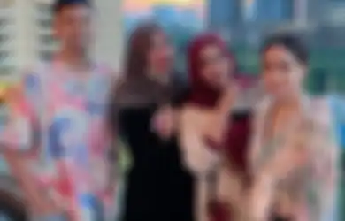 Emang Kaya Tujuh Turunan, Rieta Amalia Cuma-cuma Beri Rafathar THR Berisi Dollar, Raffi Ahmad Langsung Kepo Sama Totalnya, Nagita Slavina: Berapa Nih?