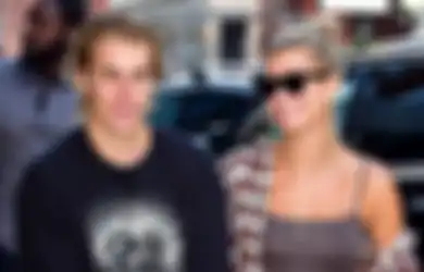 Postingan Foto Liburan Justin Bieber Ini Disebut-sebut Sebagai Dukungan Buat Hailey Bieber!