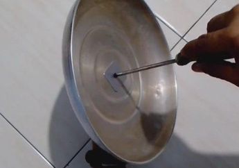Enggak Perlu Pakai Sabut, Cara Ampuh Hilangkan Noda Kuning di Tutup Panci Aluminium Cukup Pakai Bahan Rumahan Ini, Tokcer!