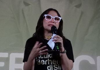 Kenang Sosok Kakek, Prilly Latuconsina Persembahkan Film 'Ketika Berhenti di Sini'