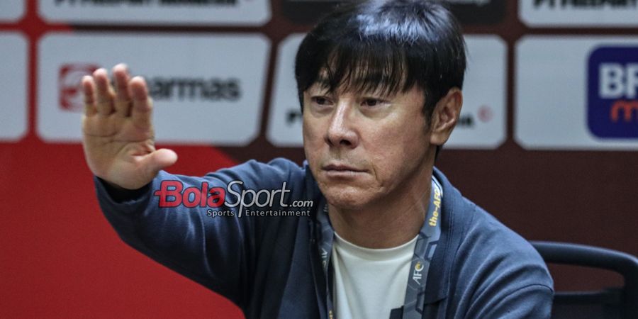 Media Vietnam Terkejut Shin Tae-yong Tidak Senang Philippe Troussier Dipecat