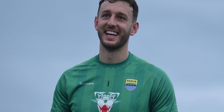 Rasa Kecewa Bikin Kiper Wales Janjikan Satu Hal untuk Persib Bandung